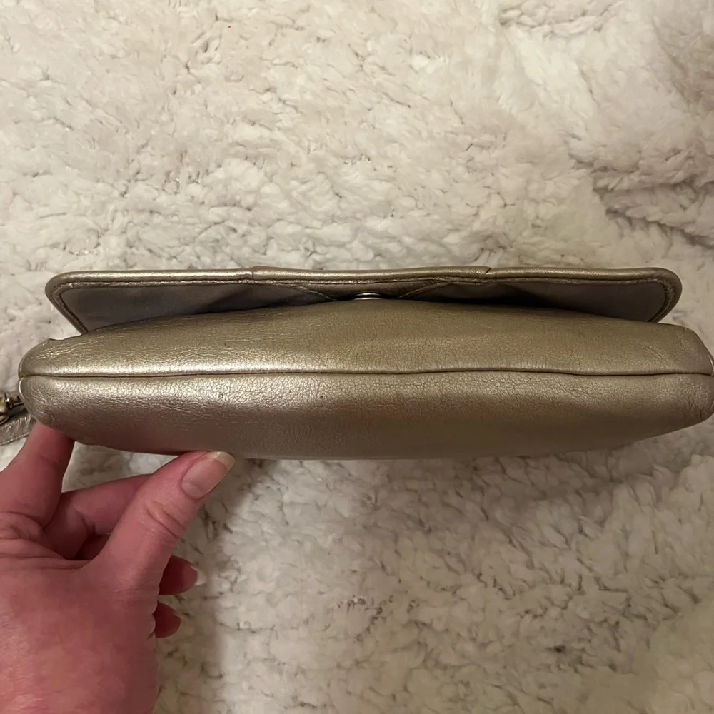 Coach Vintage Metallic Gold Large Wristlet Clutch Bag EUC